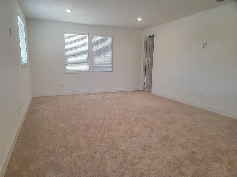 3035 Salt Wash Way — Photo 41
