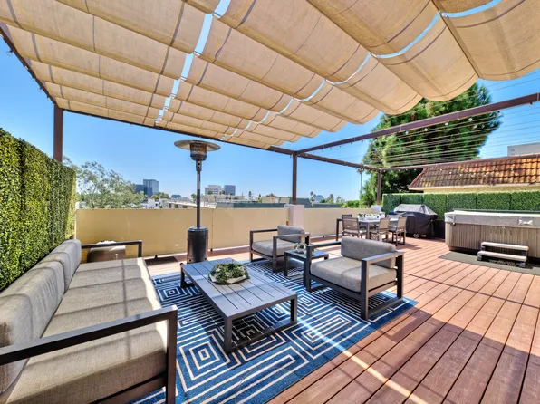 11633 Chenault St Unit 401, Los Angeles, CA 90049