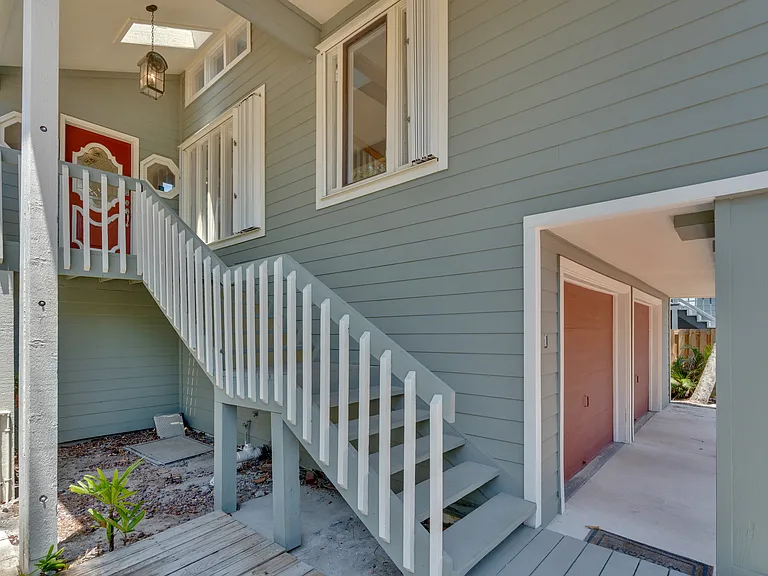 4051 Shell Rd — Photo 4