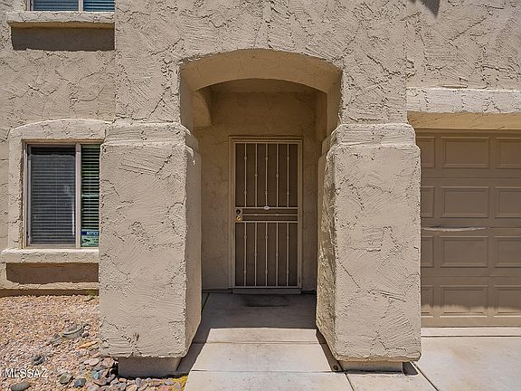 2nd image of 14338 S Via Del Moro