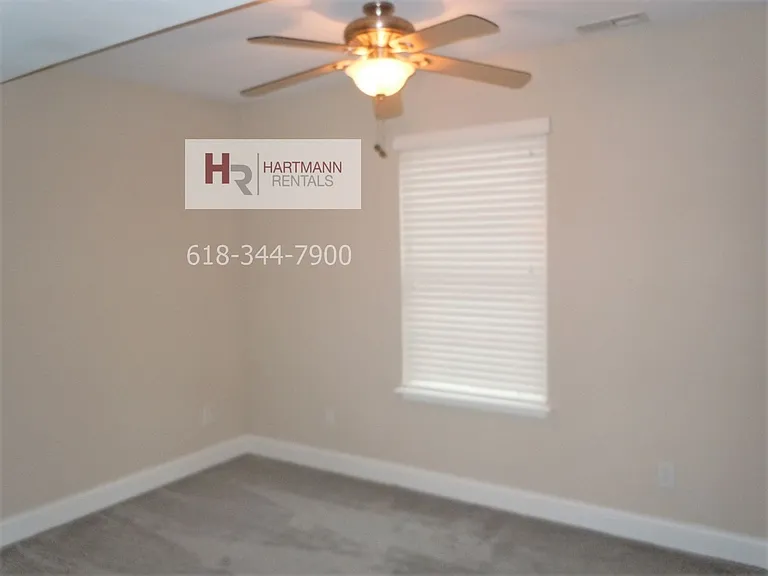 123 W Center St — Photo 11