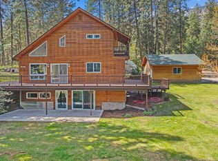 61 Columbia Dr, Kettle Falls, WA 99141