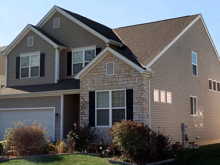 8853 Sweetshade Dr — Photo 2