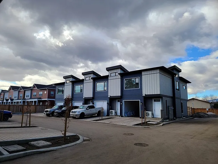 250 Nickel Rd #5 — Photo 3
