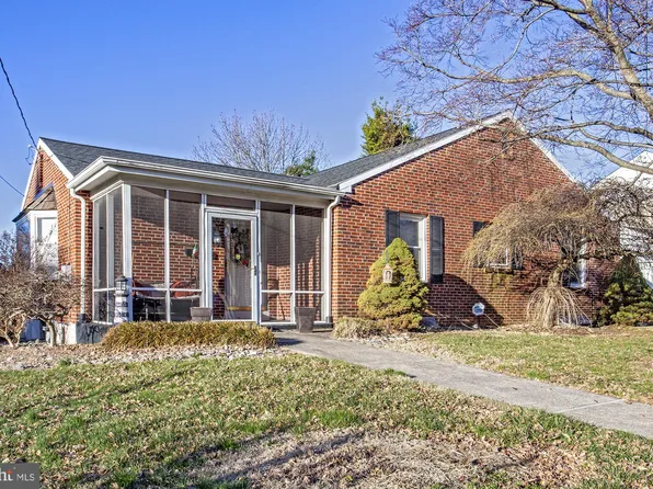 3100 W 4th St, Wilmington, DE 19805