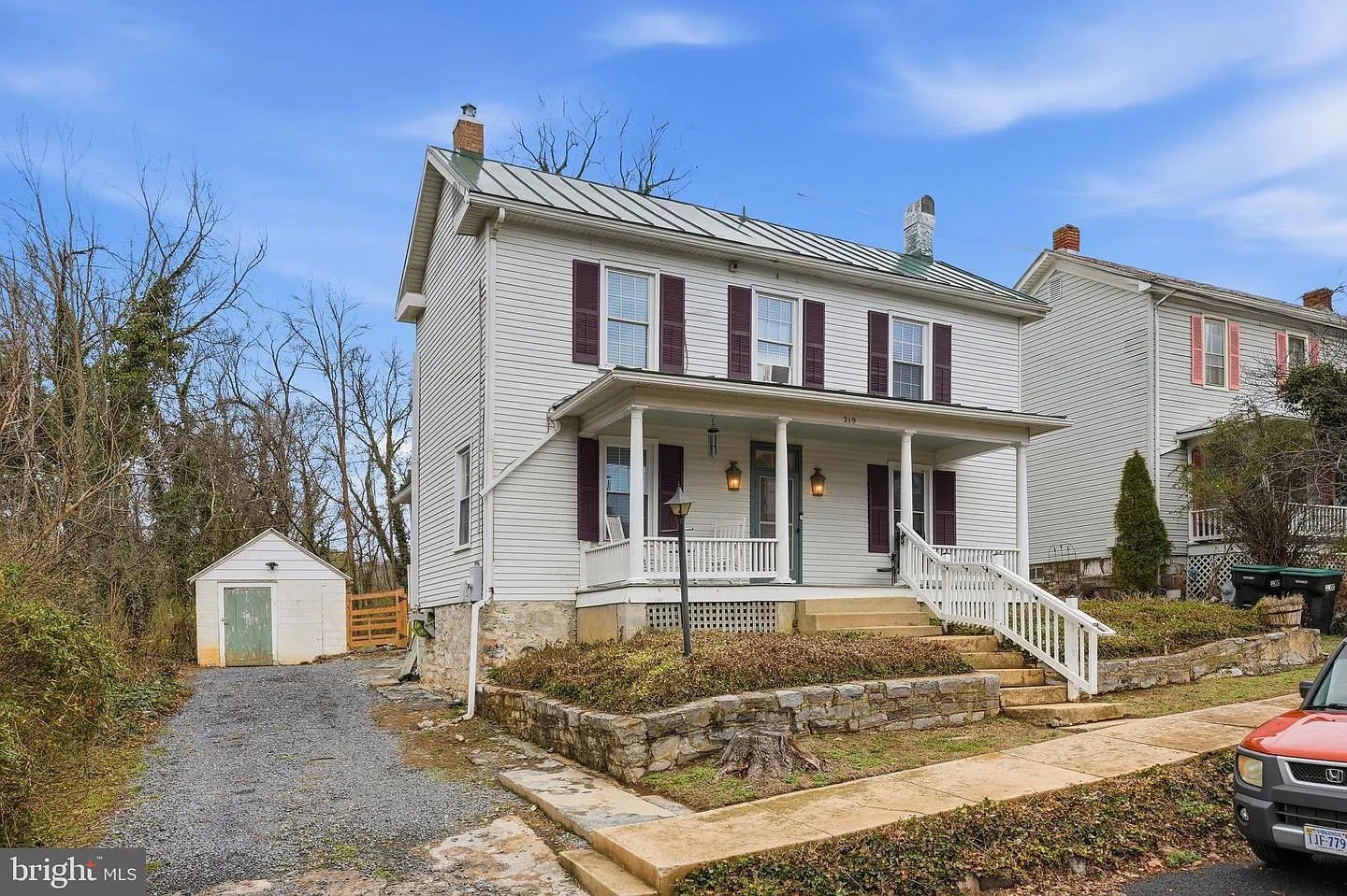 219 N Church St photo 1