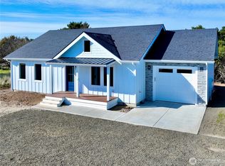 716 Reporter Ct, Ocean Shores, WA