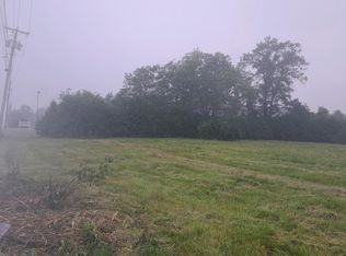 2808 E McGalliard Rd, Muncie, IN 47303