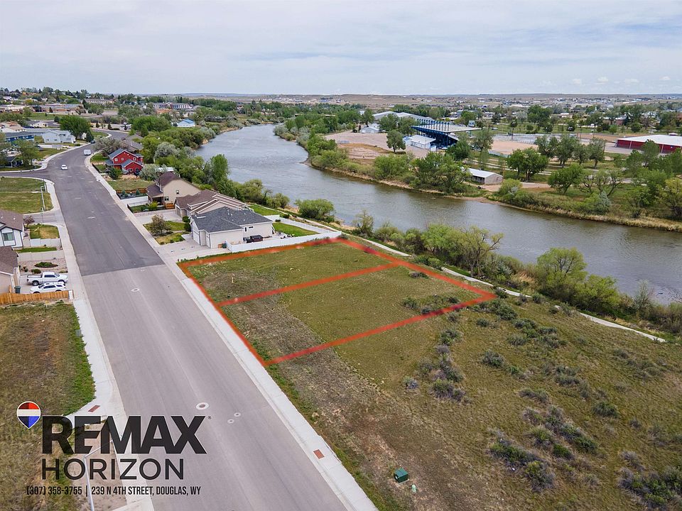 1st image of 475 Pearson Rd