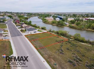 475 Pearson Rd, Douglas, WY 82633
