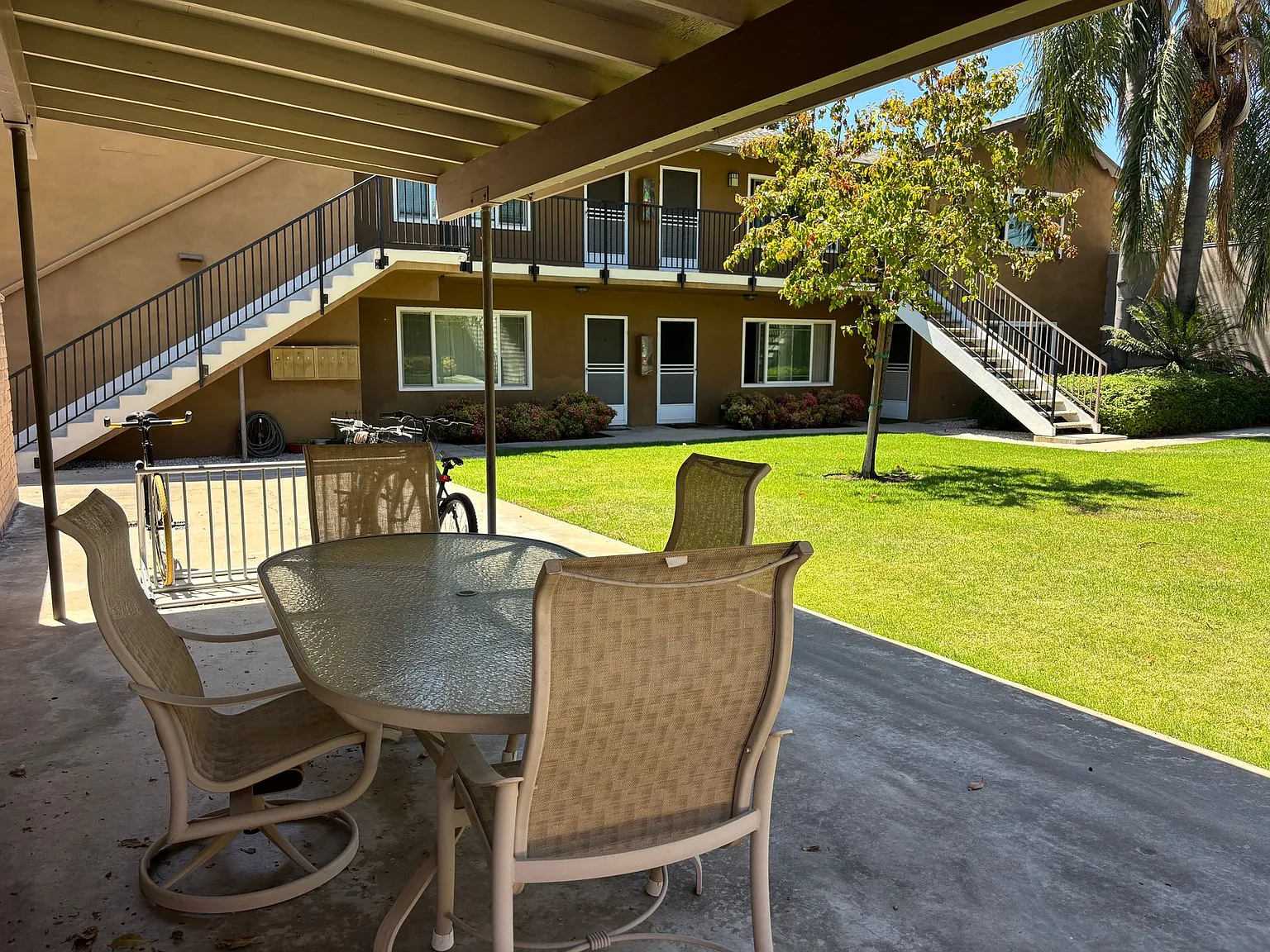 Glen Crest Apartments — Photo 4