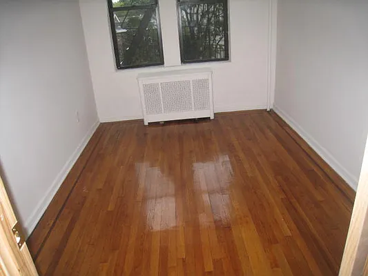 Rented by Alexiou Realty | media 5
