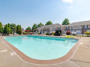 1623 E 120th St, Olathe, KS 66061
