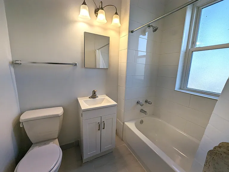 1701 W North Shore Ave #3A — Photo 8