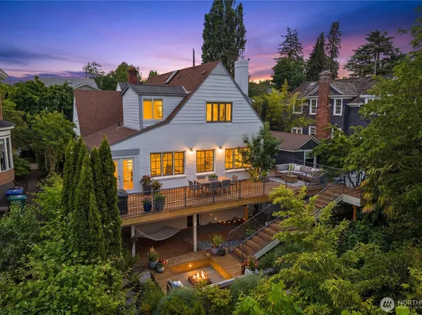 614 35th Avenue, Seattle, WA 98122