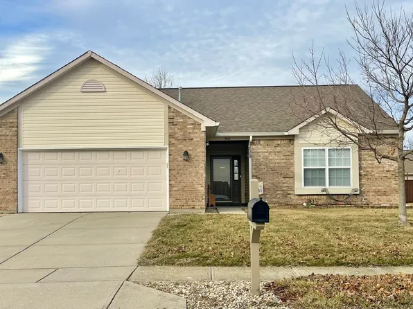 740 W Harriman Ave, Bargersville, IN 46106