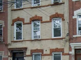 1665 Grove St, Flushing, NY 11385