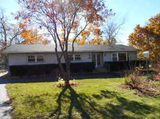 24579 W Rollins Rd, Round Lake, IL 60073