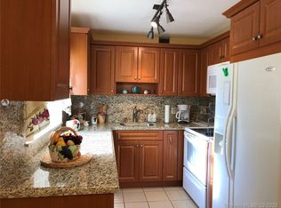 13455 SW 3rd St APT 105S, Pembroke Pines, FL 33027