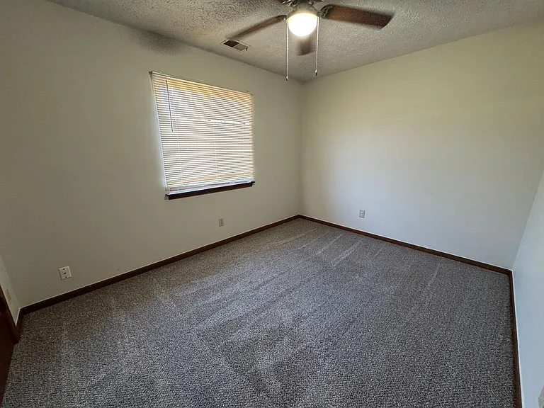 378 Boonesboro Rd — Photo 16