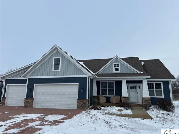25188 Cape Ln, Cleveland, MN 56017