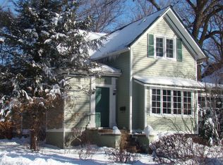 2215 Colfax St, Evanston, IL 60201