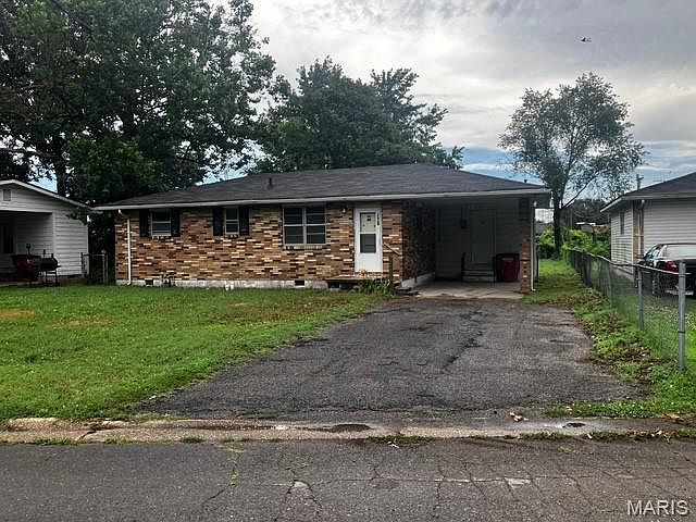 1st image of 170 Lee Ave
