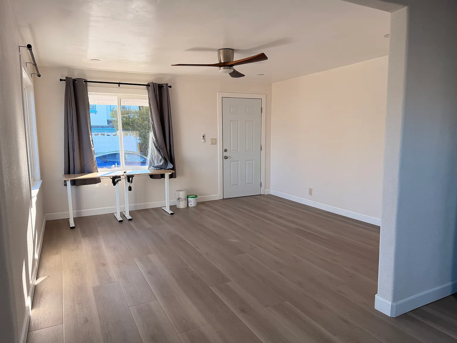 2 bed, 750 sqft, $3,700 — Photo 4