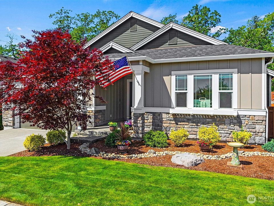 1st image of 3335 Arrowroot Street SE