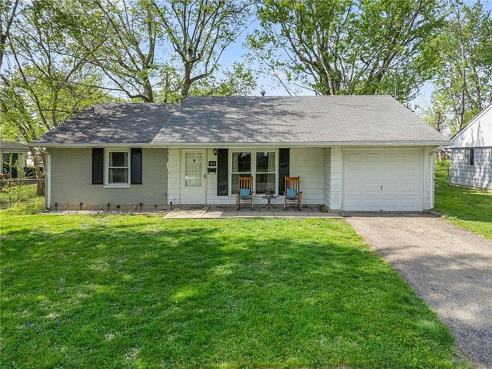 1st image of 1816 Atkinson Dr