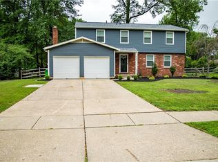 4192 Leewood Rd, Stow, OH 44224