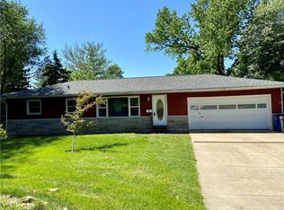 1235 W Semor Dr, Decatur, IL 62521