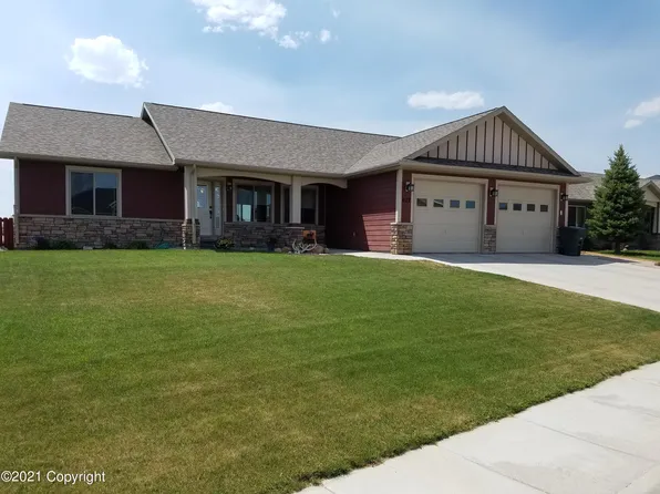 627 Arcadia Ave, Gillette, WY 82716