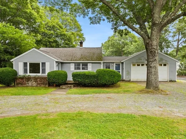 435 Sandwich Rd, East Falmouth, MA 02536