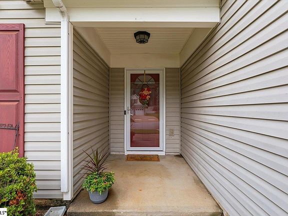 2nd image of 302 Turnbridge Trl