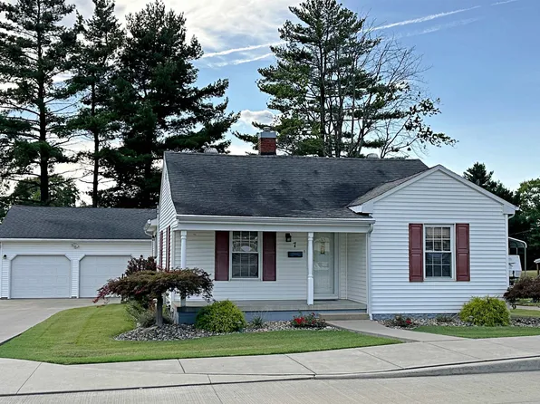 7 SE 15th St, Washington, IN 47501