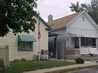 1st image of 1119 Lincoln St