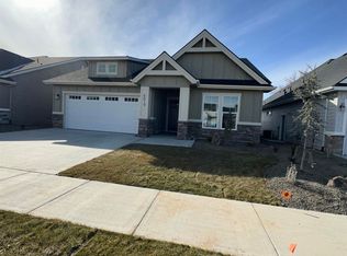 6678 S Steeple Ave, Meridian, ID 83642