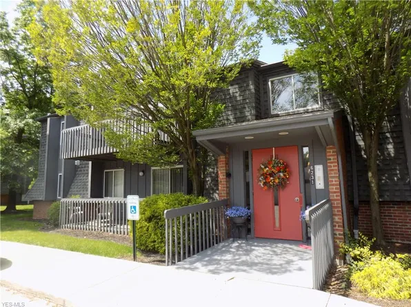 6231 Hidden Creek Dr Unit 231, Lorain, OH 44053