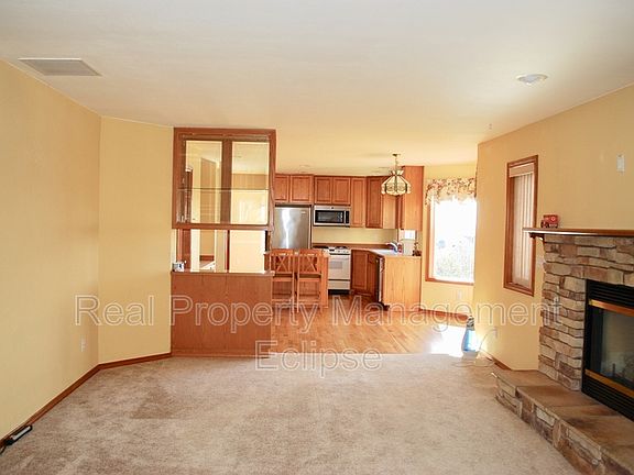 5th image of 7301 77th Dr NE