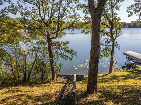 15641 W Munson Ln, Detroit Lakes, MN 56501