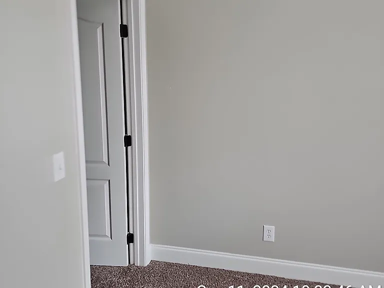 130 S Debardeleben St #8 — Photo 6
