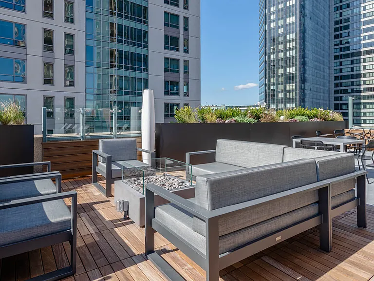 Rooftop Lounge