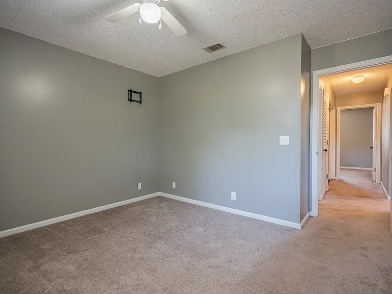 910 Brett Dr #64 — Photo 23