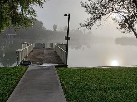 5th image of 917 S Kika De La Garza Blvd
