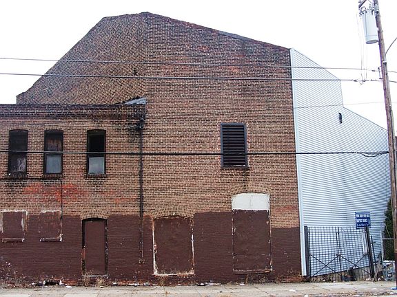 Exterior Close Up