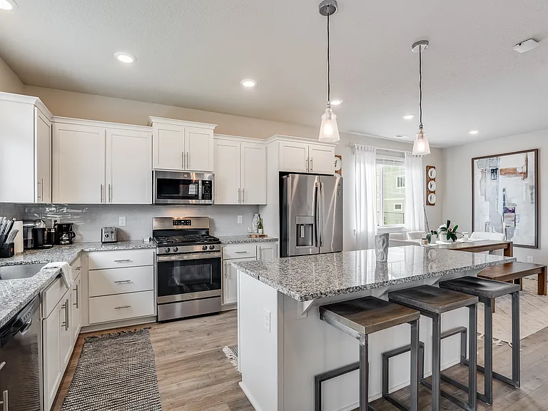 Lots a room in the Kitchen
