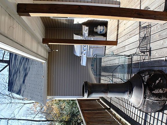 5th image of 4326 Lakefront Dr