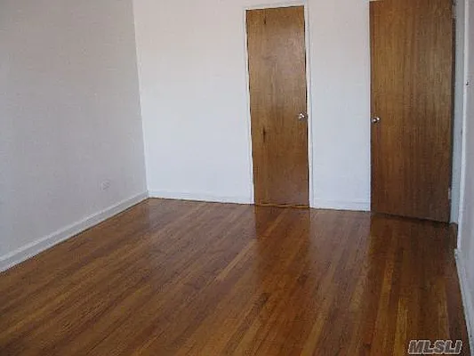 Sold by Century 21 Benjamin Realty | media 11