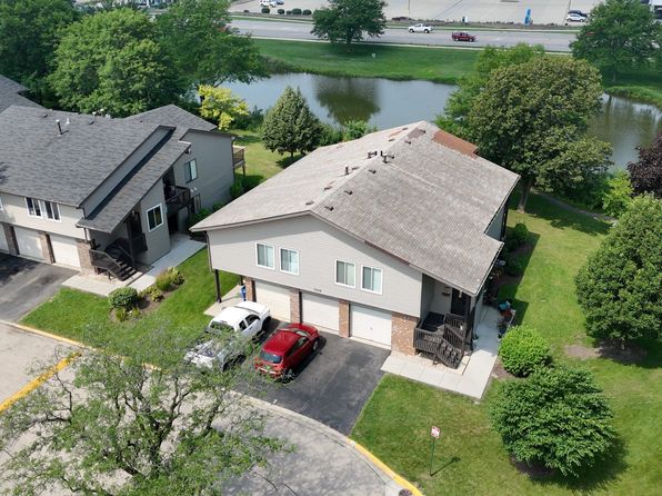 7526 Bristol Ln UNIT 2